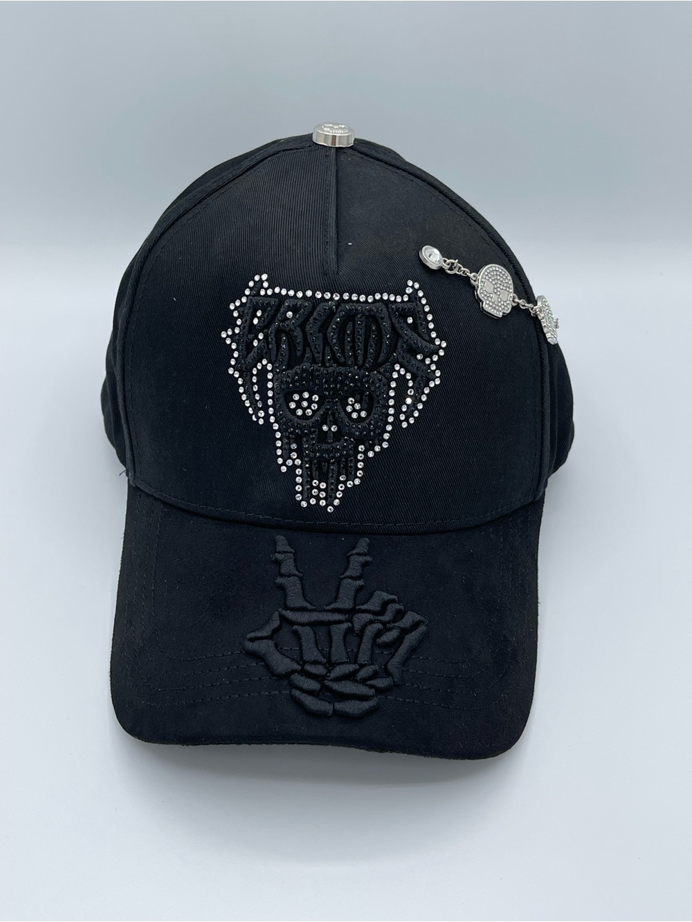 Barba Black Embellished Skull & Skeleton Crime Cap